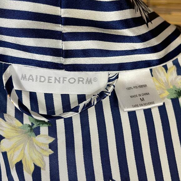 Floral and Stripes Satin Wrap Easy Care Lightweight Robe size M - Picture 4 of 8